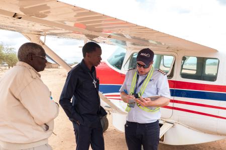 Evangelist Elisha (middle) , Pastor Lemashon (left) and Pilot Jarkko Korhonen in Malambo (2019)